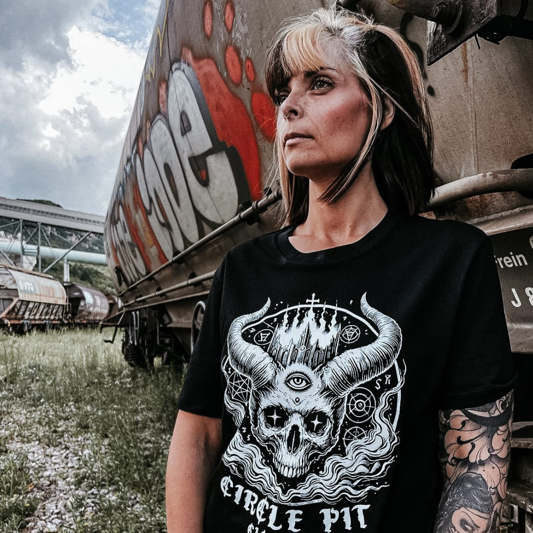 T-Shirt unisexe "devil logo" (100% organic cotton)
