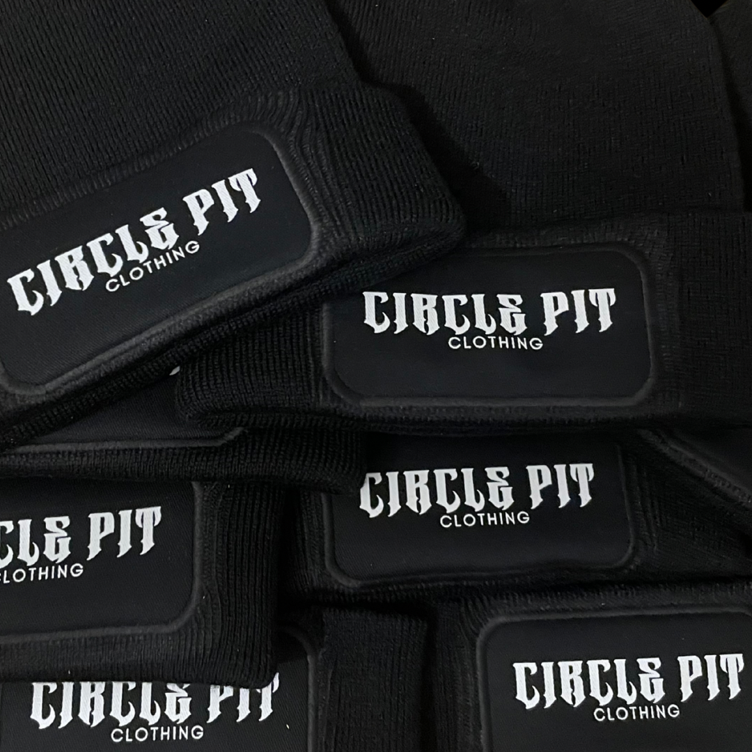 Bonnet "gothic logo" (100% polyester recyclé)